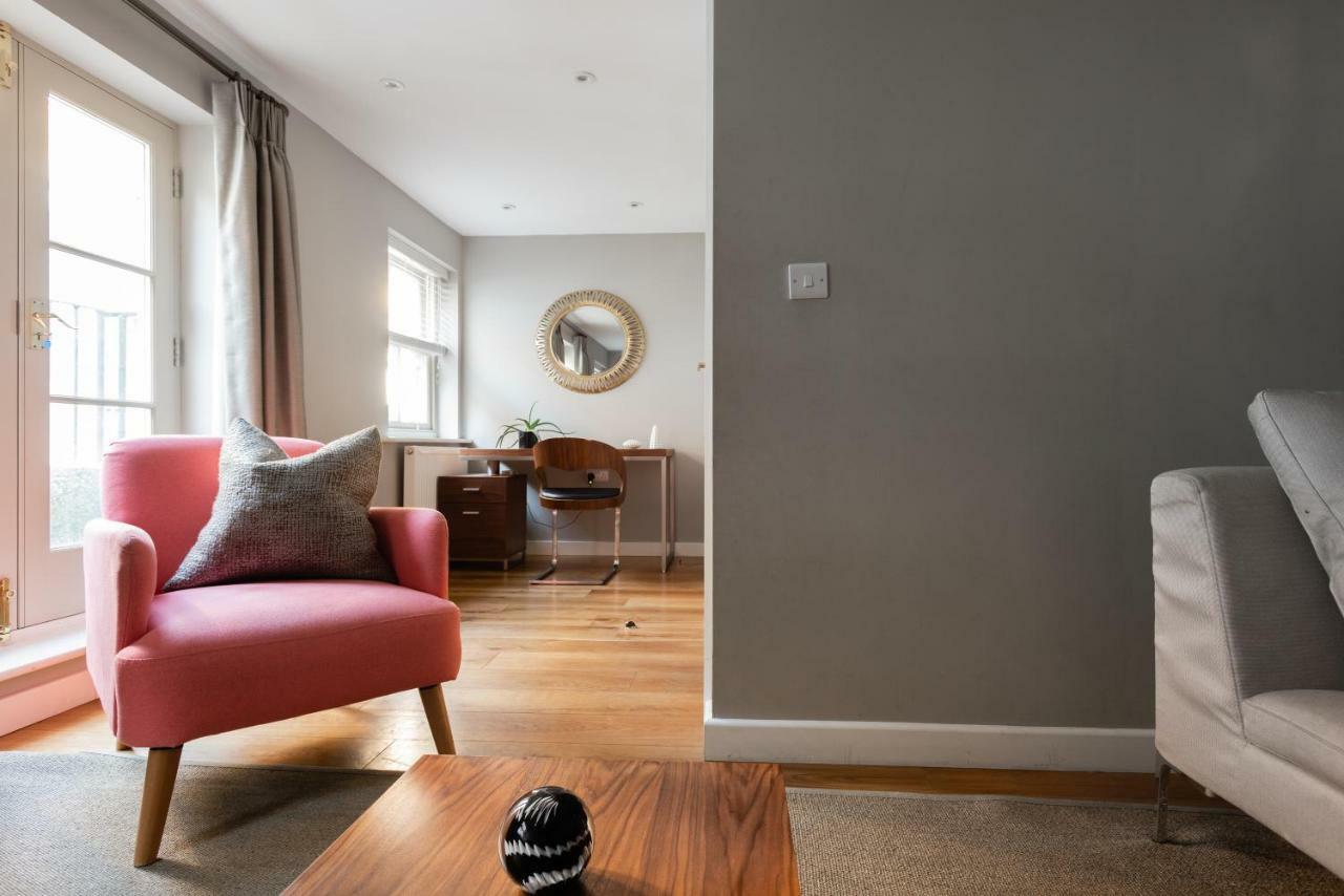 The Norfolk Maisonette - Lovely 4Bdr Mews Londra Dış mekan fotoğraf